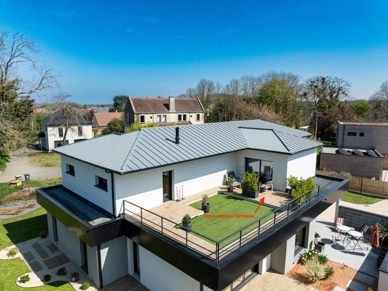 Appartements Guesthouse1 Et Guesthouse2 Sword Beach Colleville-Montgomery Eksteriør bilde